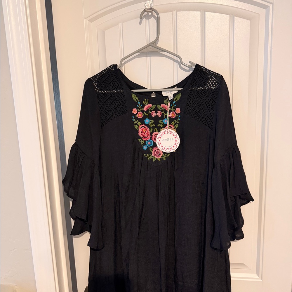 Umgee Black Long Sleeve Dress with Floral Embroidery